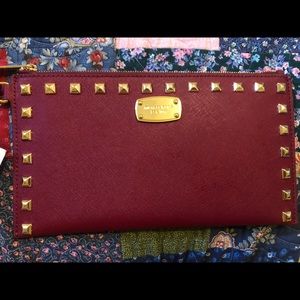 Michael Kors Clutch